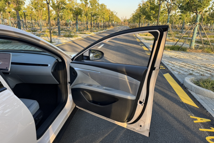 小鹏MONA M03 2024款 620 超长续航中控内饰7002