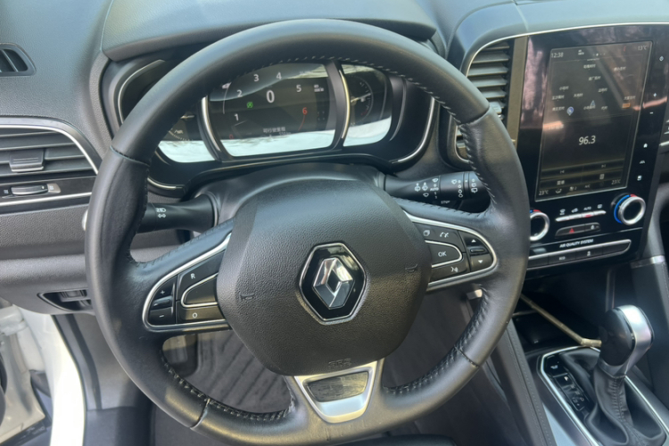 雷诺 科雷傲 2018款 2.0L 两驱豪华版中控内饰7008