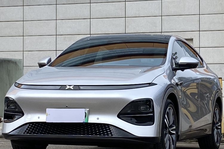 小鹏G6 2023款 755 超长续航 Pro车身外观6002