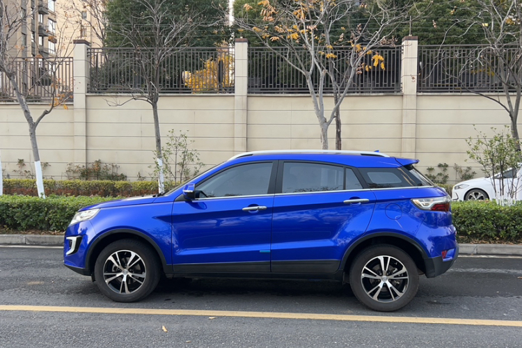 江铃 驭胜S330 2016款 1.5L GTDi 自动两驱尊贵版车身外观6003