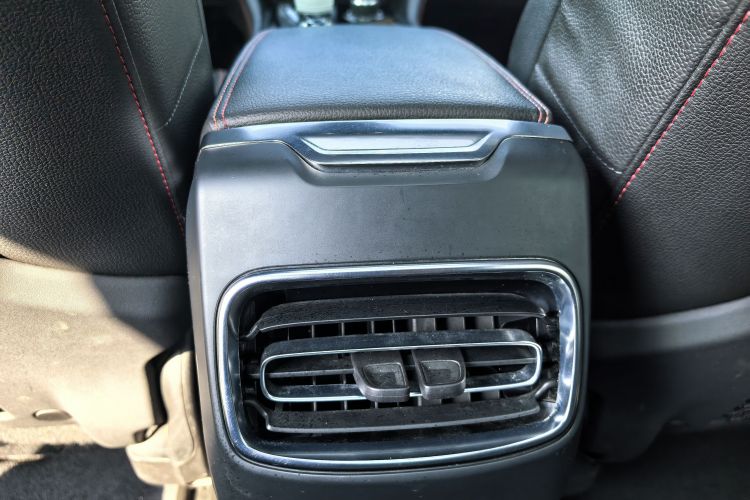 领克03 2018款 1.5TD DCT劲版 国V中控内饰7010