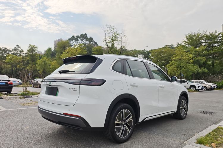 吉利银河 银河星舰7 EM-i 2025款 120km 探索+版车身外观6007