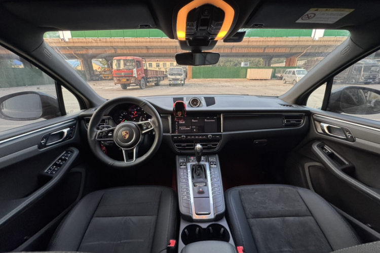 保时捷 2018款 Macan 2.0T中控内饰7009