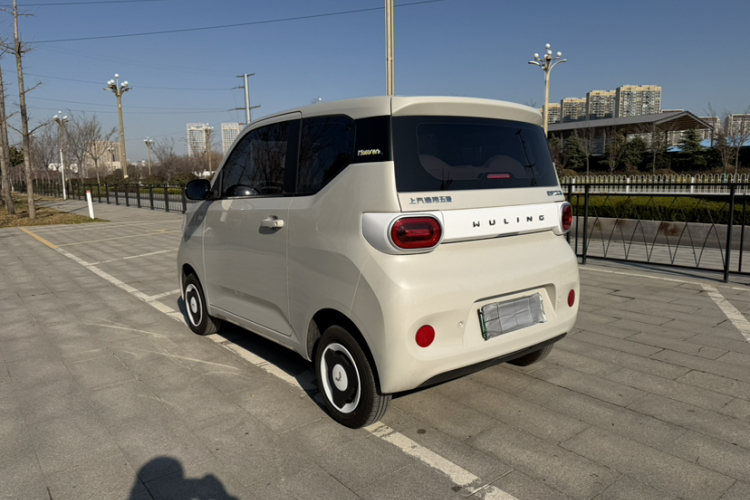 五菱汽车 宏光MINIEV 2024款 第三代 215km 青春版车身外观6003