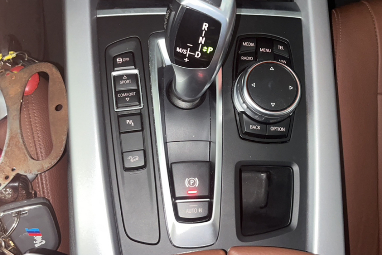 宝马X5（平行进口）局部细节9003