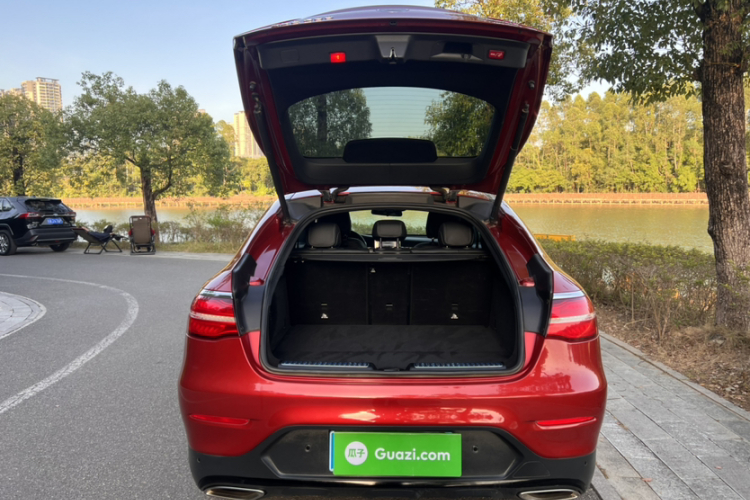 奔驰GLC轿跑 2017款 GLC 200 4MATIC 轿跑SUV局部细节23