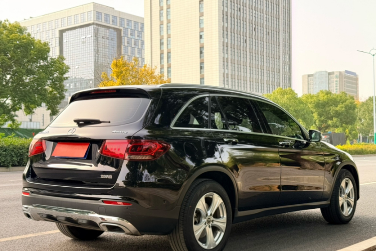 奔驰GLC 2020款 改款 GLC 260 L 4MATIC 动感型车身外观6009