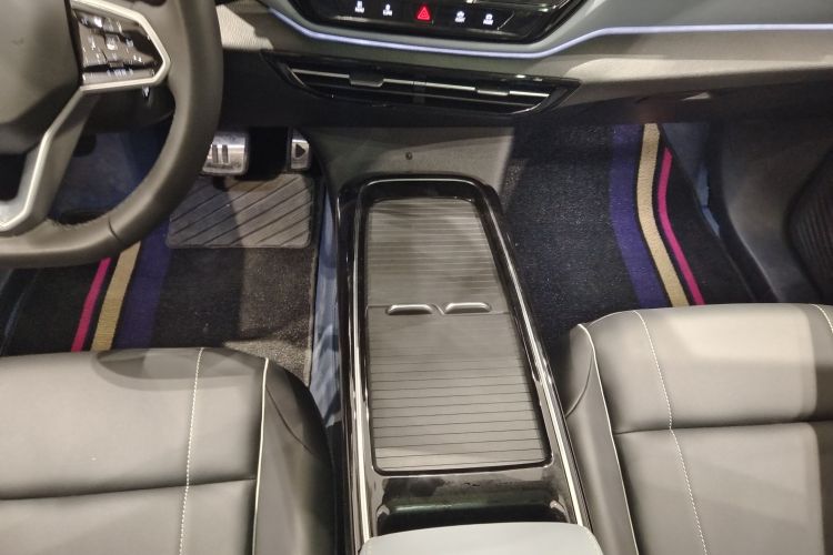 大众 ID.4 X 2024款 纯净智享版中控内饰7005