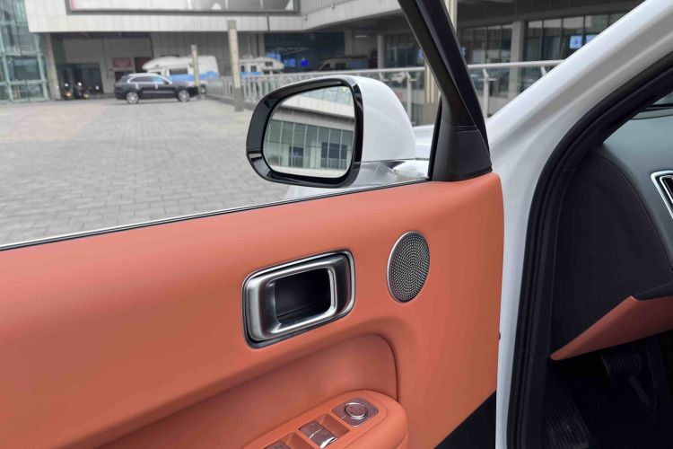 理想汽车 理想L6 2024款 Max中控内饰7009