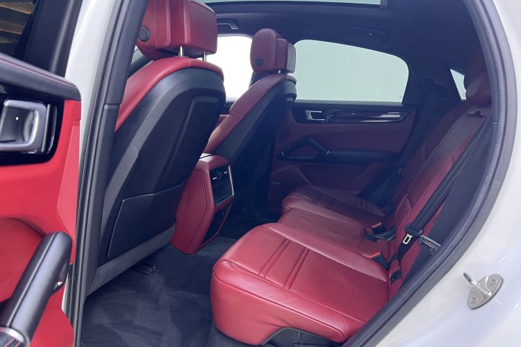 保时捷 Cayenne新能源 2020款 Cayenne E-Hybrid Coupé 2.0T中控内饰7006