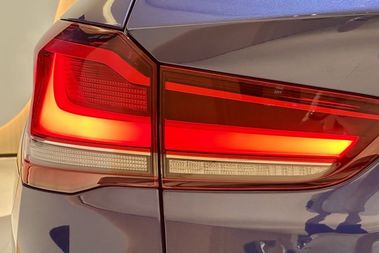 宝马X1 2020款 sDrive20Li 时尚型车身外观6006