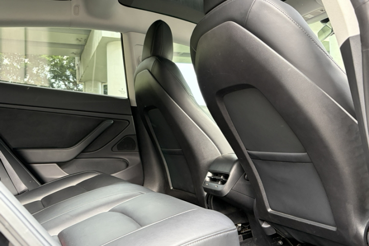 特斯拉 Model 3(进口) 2019款 长续航后驱版中控内饰7004