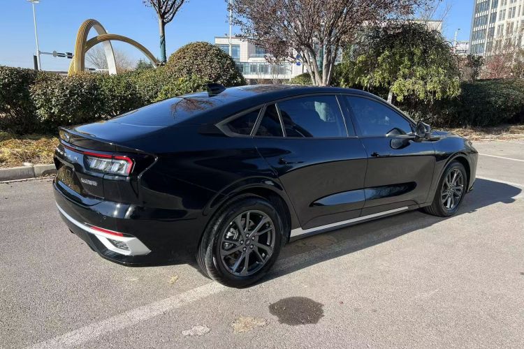 福特 蒙迪欧 2025款 2.0T EcoBoost 豪华型车身外观6006