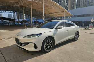 比亚迪 海豹06新能源 2024款 DM-i 120KM尊荣型