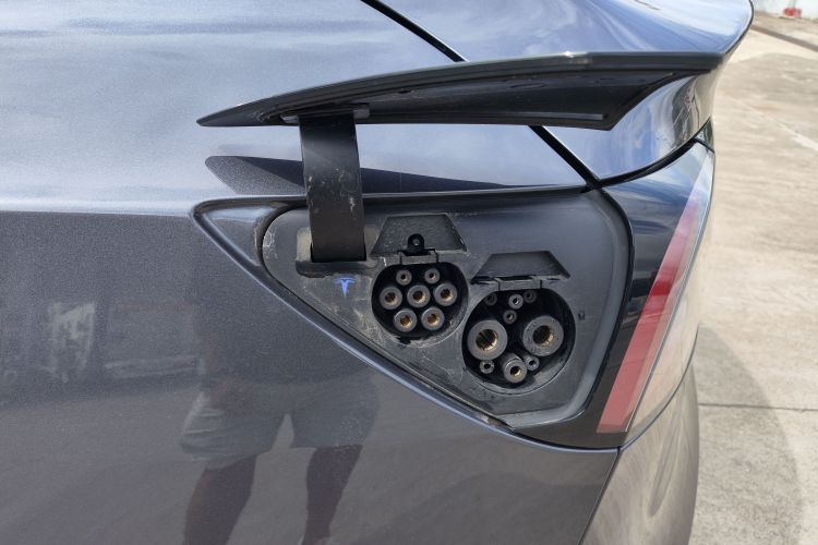 特斯拉 Model 3 2020款 改款 标准续航后驱升级版中控内饰7011