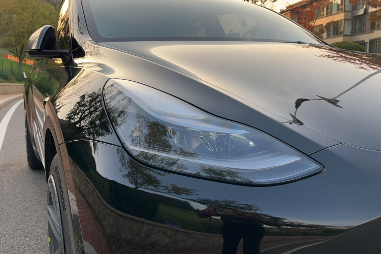 特斯拉 Model Y 2022款 后轮驱动版局部细节9006