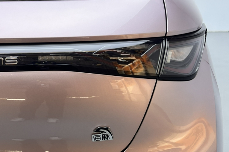 比亚迪 海豚 2021款 405km 时尚版车身外观6004