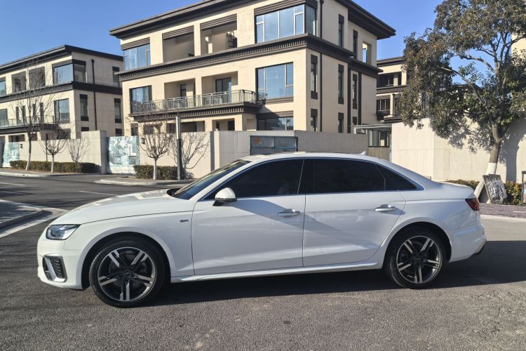 奥迪A4L 2023款 40 TFSI 时尚动感型车身外观6006