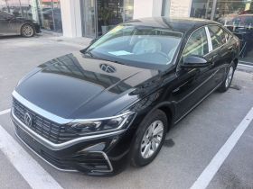 大众 帕萨特新能源 2025款 430PHEV 混动商务版