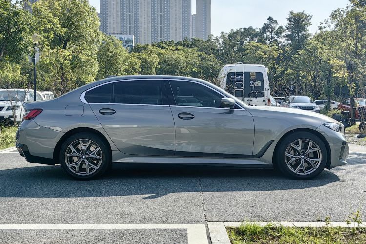 宝马i3 2022款 eDrive 35 L车身外观6005