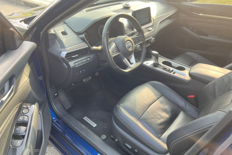 日产 天籁 2021款 2.0L XL 舒适版中控内饰7007