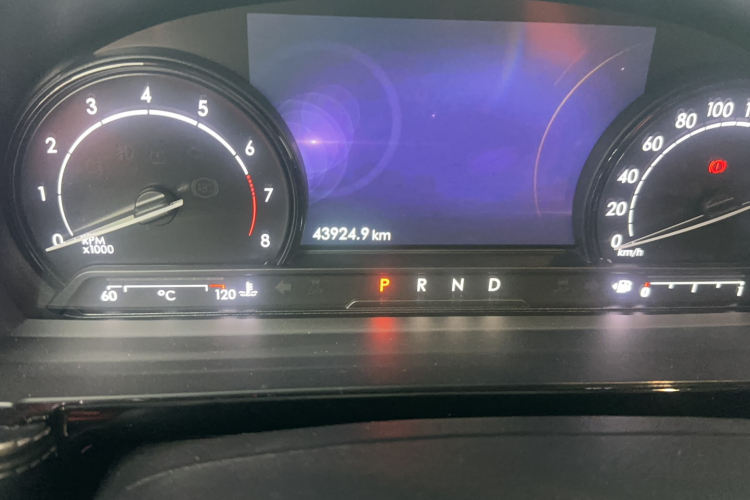 林肯 冒险家 2020款 2.0T 两驱尊悦版中控内饰15