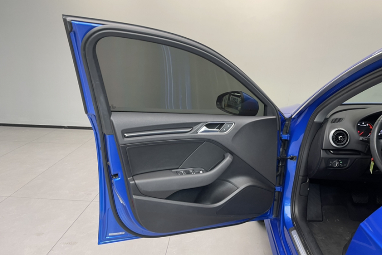 奥迪A3 2019款 Sportback 35 TFSI 时尚型 国VI中控内饰7005