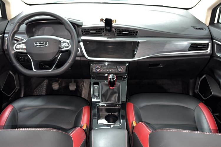 吉利汽车 帝豪GS 2020款 1.4T 手动雅中控内饰7003