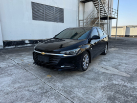 雪佛兰 科鲁泽 2022款 320 自动悦享天窗版