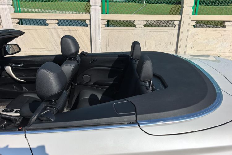 宝马2系(进口) 2015款 218i 敞篷轿跑车中控内饰7004