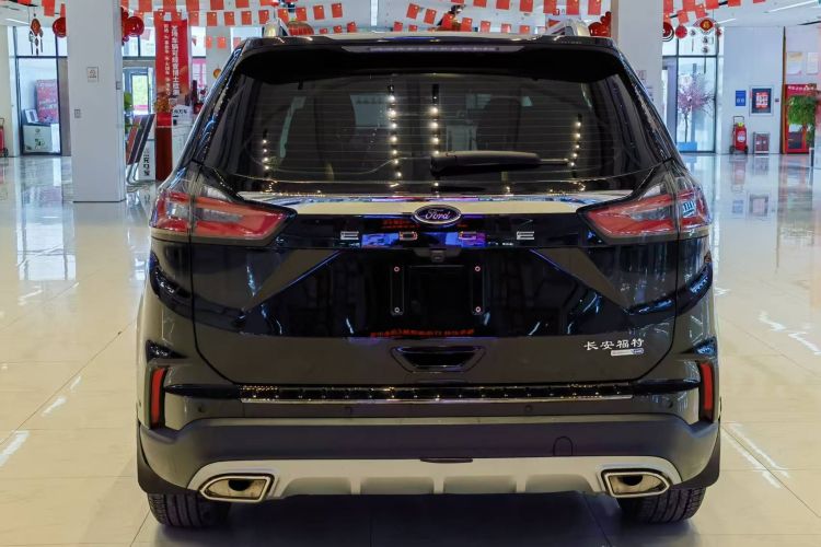 福特 锐界 2021款 PLUS EcoBoost 245 两驱铂锐型 5座车身外观6001