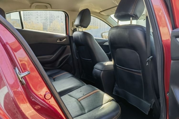 马自达3 昂克赛拉 2017款 三厢 1.5L 自动舒适型 国VI中控内饰7007