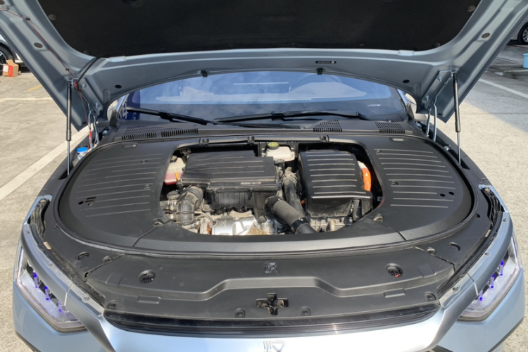 比亚迪 汉 2023款 DM-i 冠军版 121KM 尊贵型局部细节24