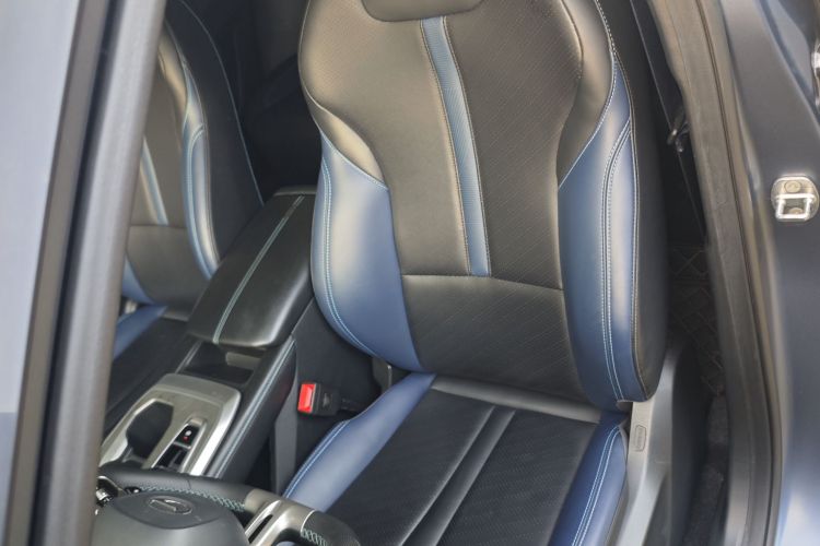 广汽传祺 传祺GS3 2023款 影速 270T R-STYLE版局部细节19