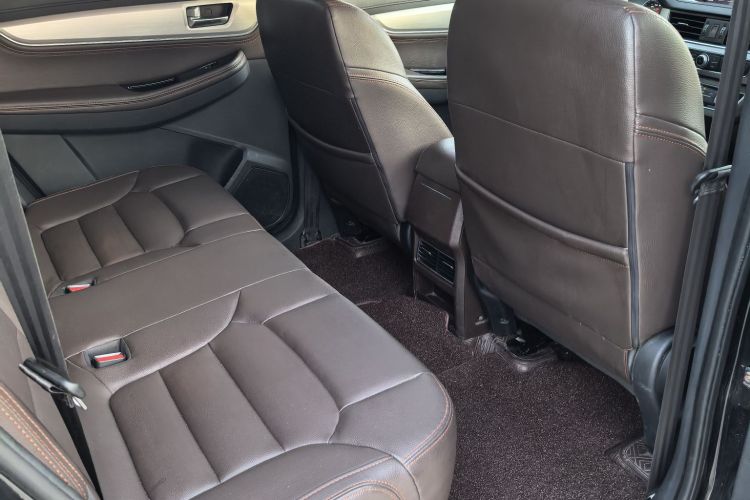 东风风行 景逸X5 2017款 劲享系列 1.5T CVT尊享型局部细节9006