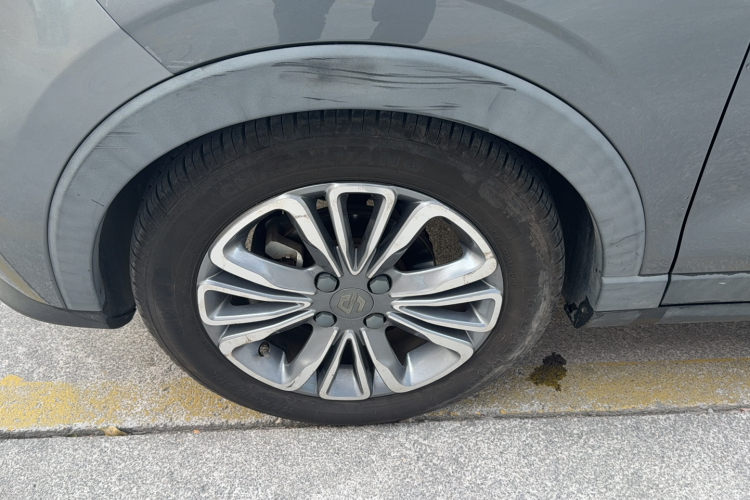 零跑汽车 零跑T03 2020款 400轻享版车身外观6005