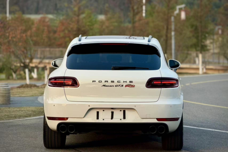 保时捷 2017款 Macan GTS 3.0T车身外观6002