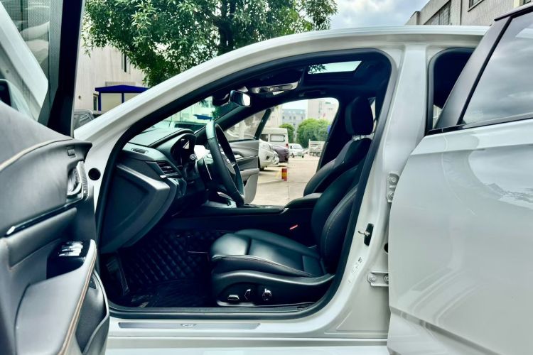 凯迪拉克CT4 2021款 28T 尊贵型局部细节19