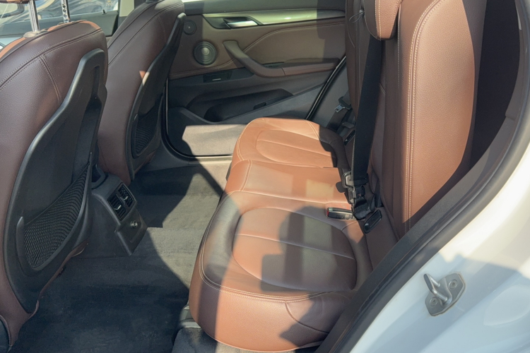 宝马X1 2018款 xDrive20Li 豪华型中控内饰7001