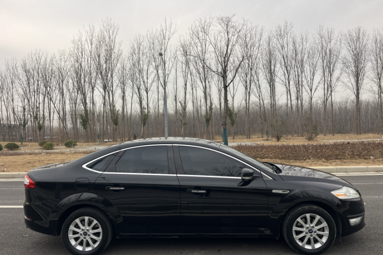 福特 蒙迪欧-致胜 2011款 2.3L 时尚型车身外观6006