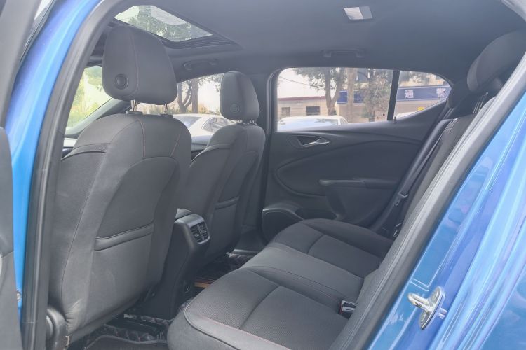 别克 威朗 2016款 两厢GS 20T 双离合豪情运动型中控内饰7011