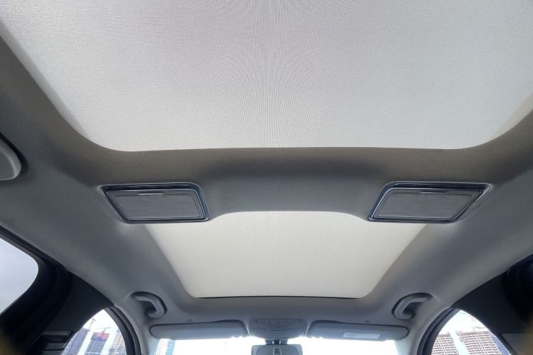 奔驰C级 2021款 C 260 L 运动版中控内饰7015