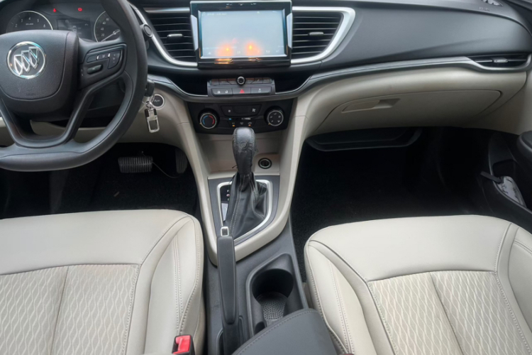 别克 英朗 2016款 18T 双离合精英型中控内饰7008