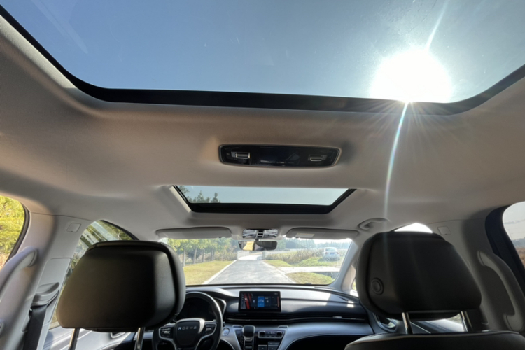 荣威iMAX8 2022款 400TGI 旗舰版中控内饰7006