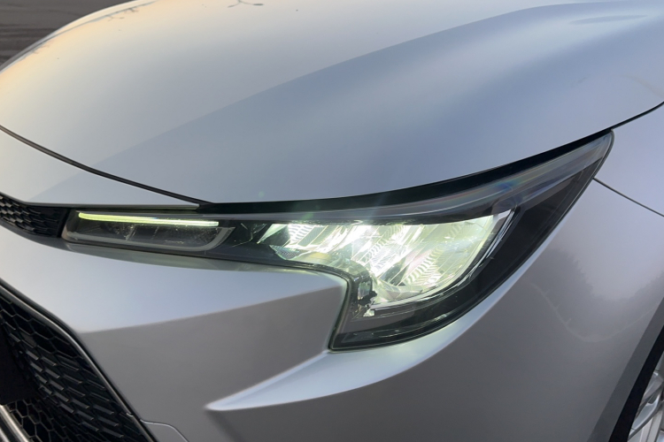 丰田 雷凌 2021款 双擎 1.8H E-CVT豪华版车身外观6009