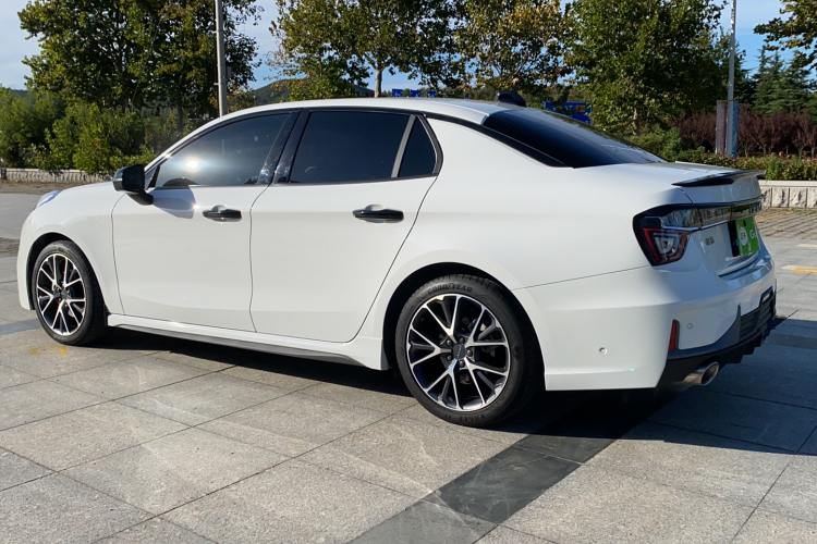 领克03 2022款 2.0TD DCT劲Pro车身外观6005