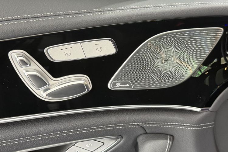 奔驰 2023款 AMG GT 50 四门跑车中控内饰7005