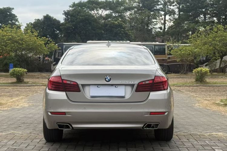 宝马5系 2014款 520Li 典雅型车身外观6005