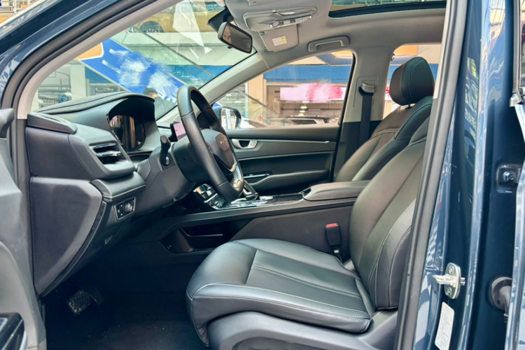 五菱汽车 五菱凯捷 2020款 1.5T CVT旗舰型中控内饰7002