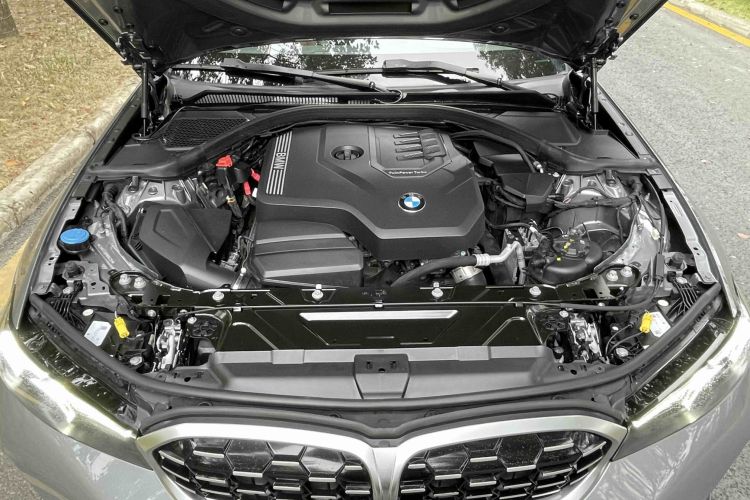 宝马3系 2024款 325i M运动套装车身外观6009